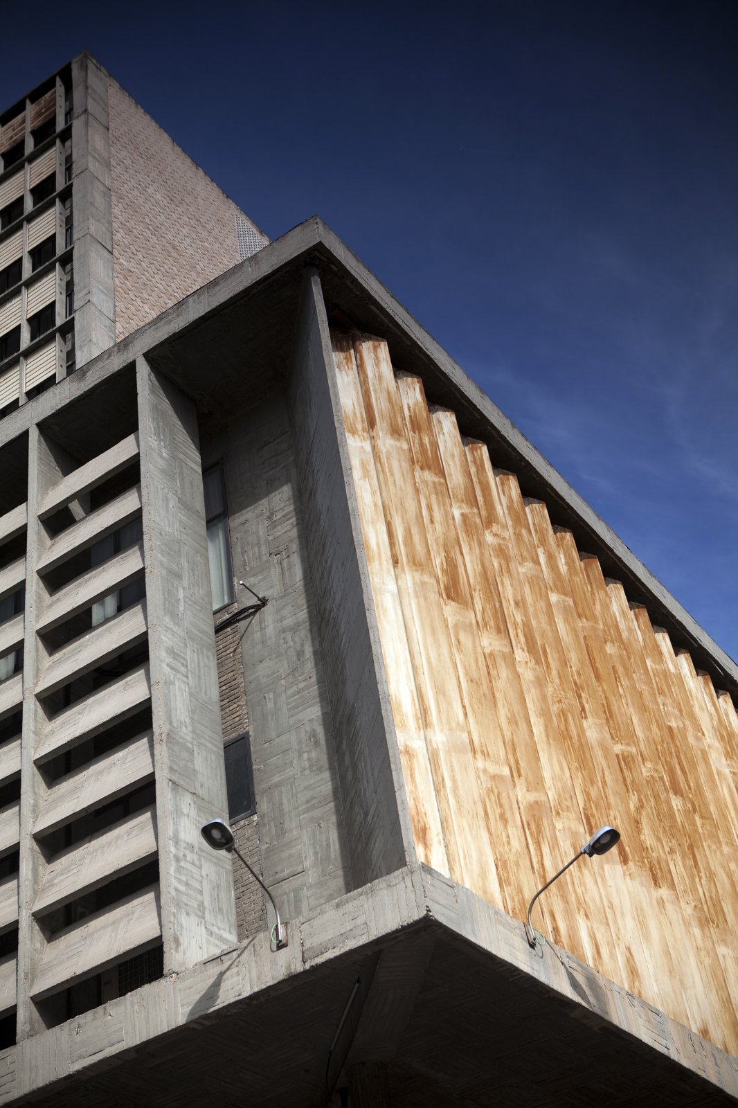 Ruta con Ahora Arquitectura por la Ciudad Universitaria de Madrid