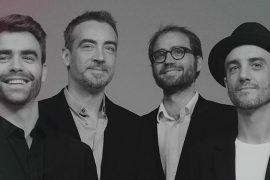 Alberto Anaut (voz y guitarras), Gabriel Casanova (teclados), Javier Geras (bajo eléctrico y coros) y Javier "Skunk" Gómez (batería y coros).