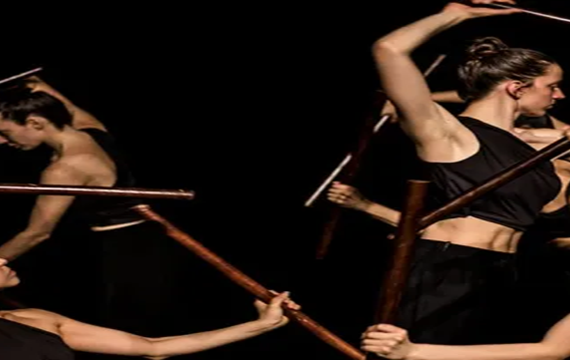 Las bailarinas de YIBU en una escena de 'Eclipse'